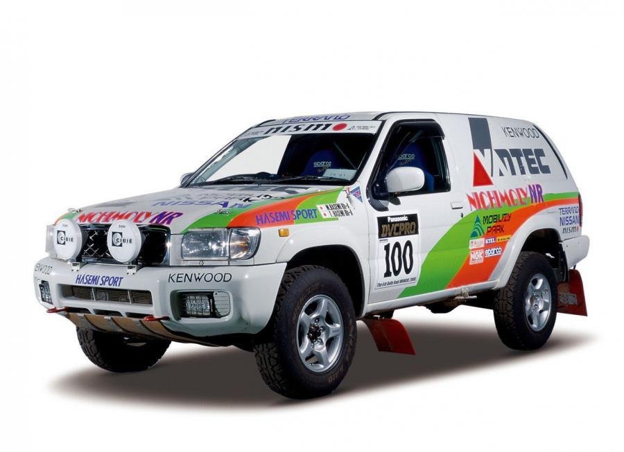  Nissan Terrano Rally Car 1999 года  (фото 2 из 4)